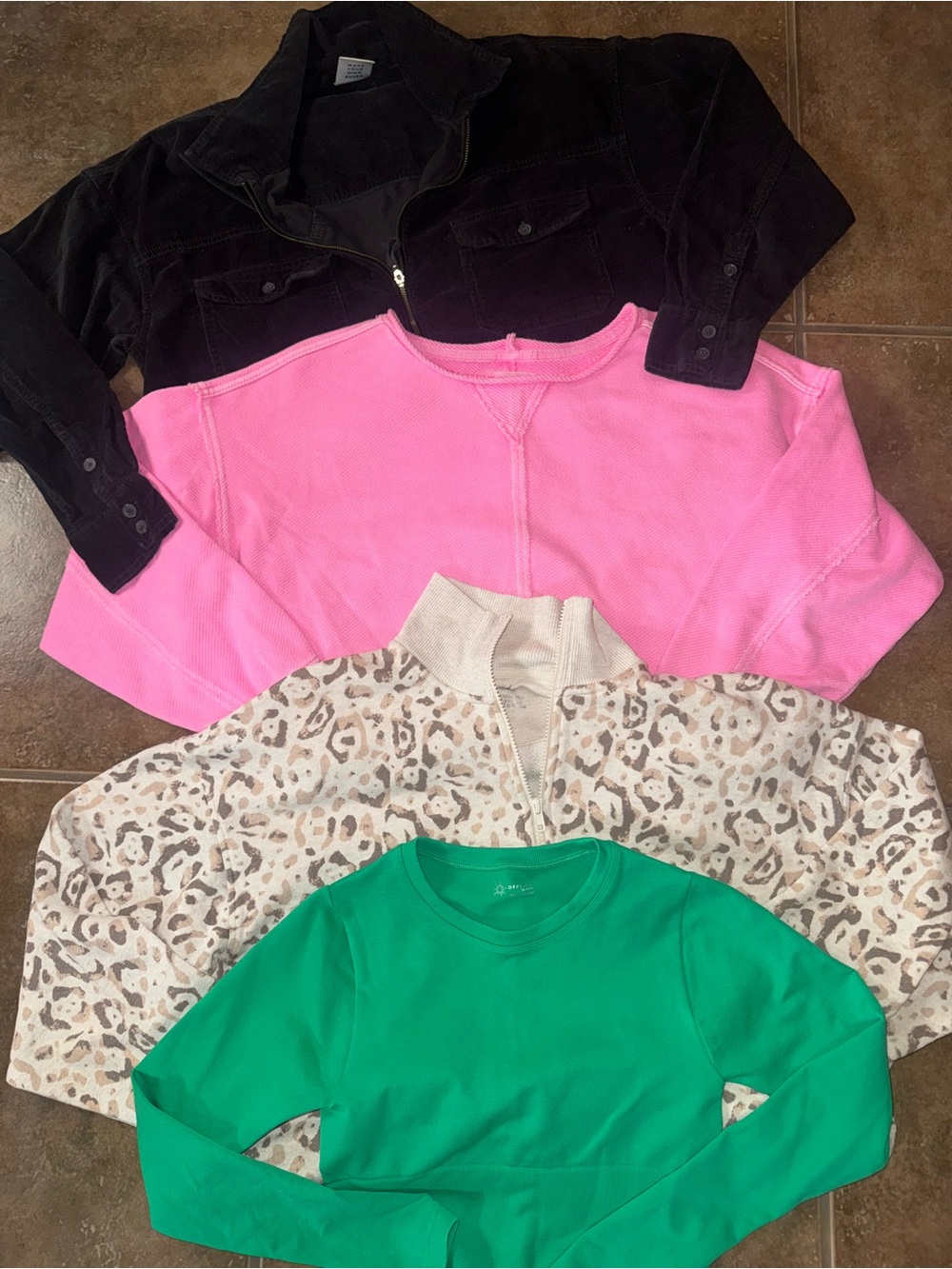 Lot of 4 Aerie/ Offline Tops